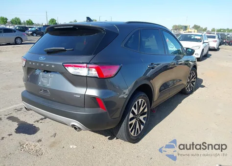 2020 Ford Escape Se Sport Hybrid z USA, uszkodzony, nr VIN 1FMCU0BZ3LUC49186